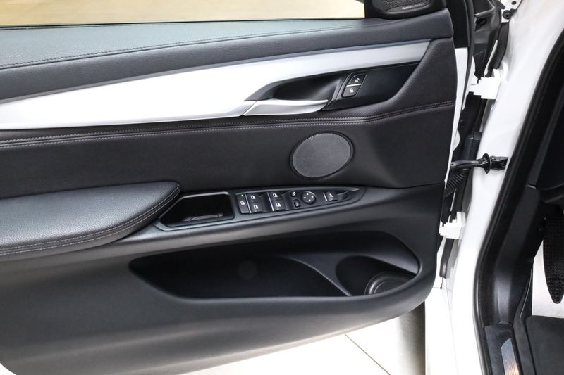 BMW X6 bild 18