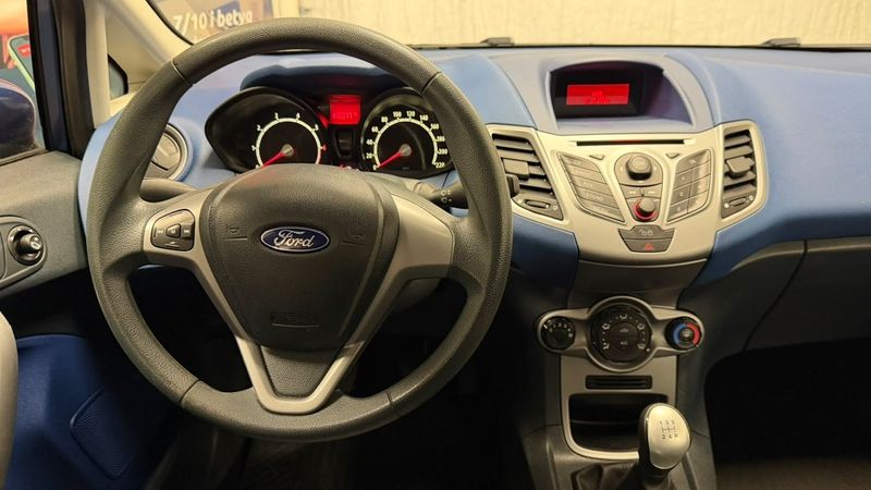 Ford Fiesta bild 8