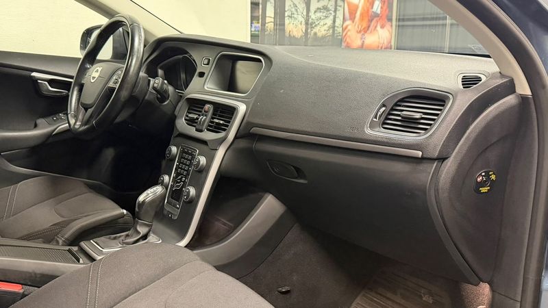 Volvo V40 bild 8