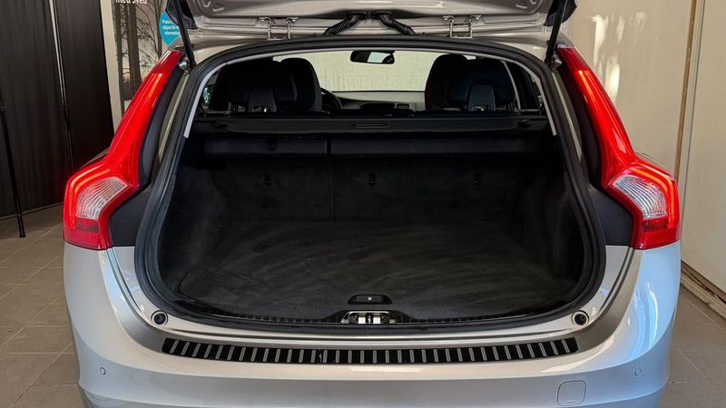 Volvo V60 bild 6