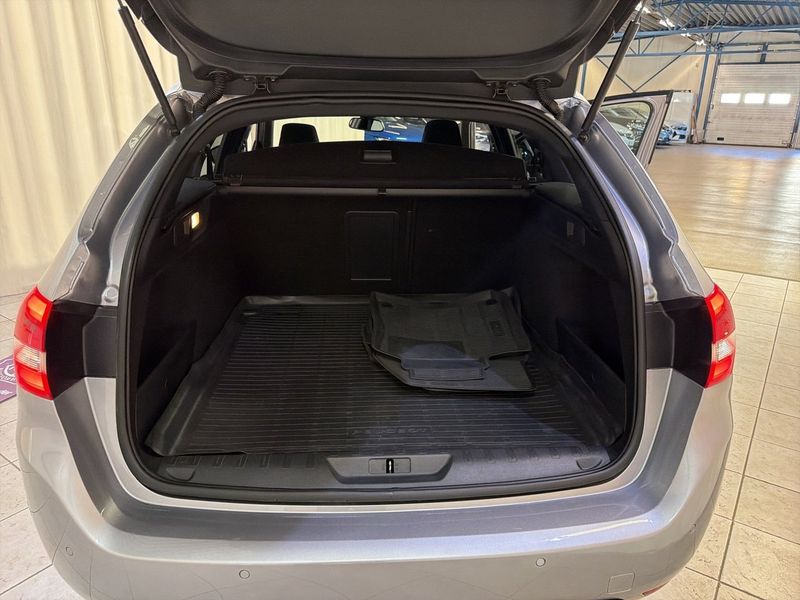 Peugeot 308 SW bild 17