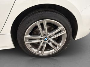 BMW 118 bild 29