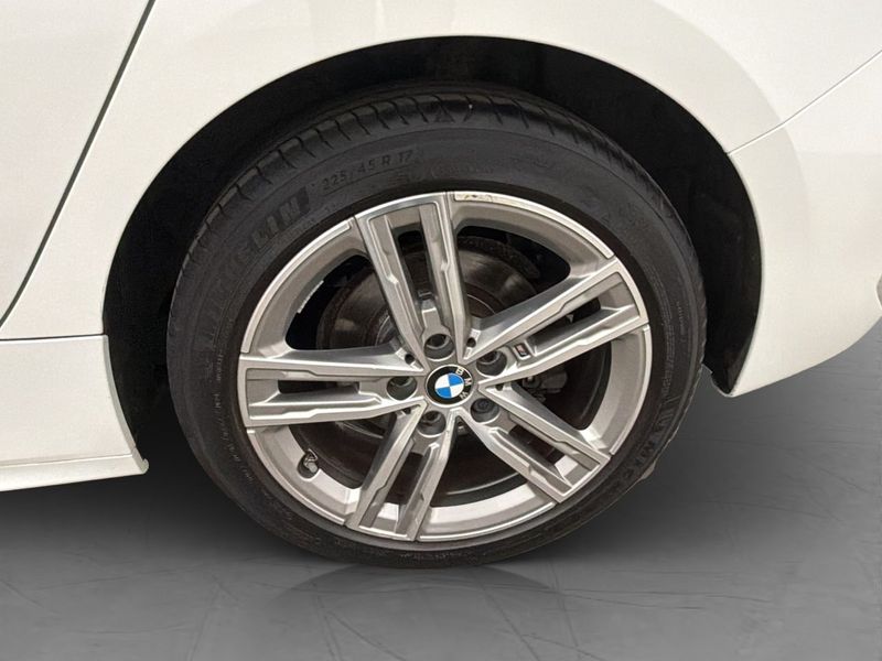 BMW 118 bild 29