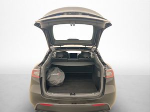 Tesla Model Y bild 11
