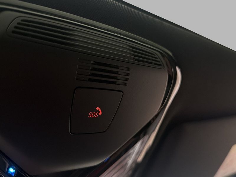 BMW i4 bild 37