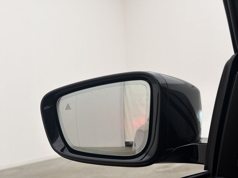BMW i4 bild 31