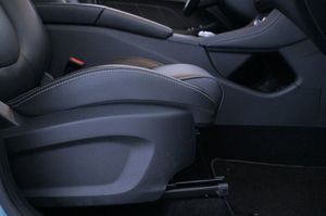MG ZS EV bild 13