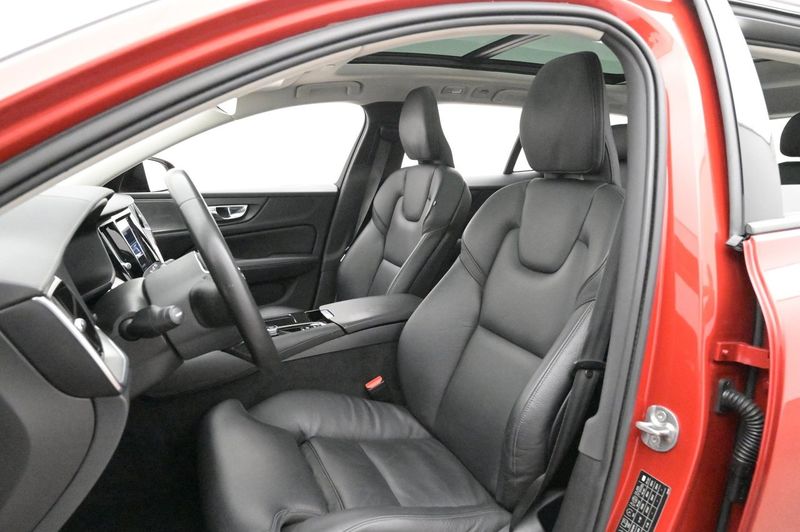 Volvo V60 bild 10