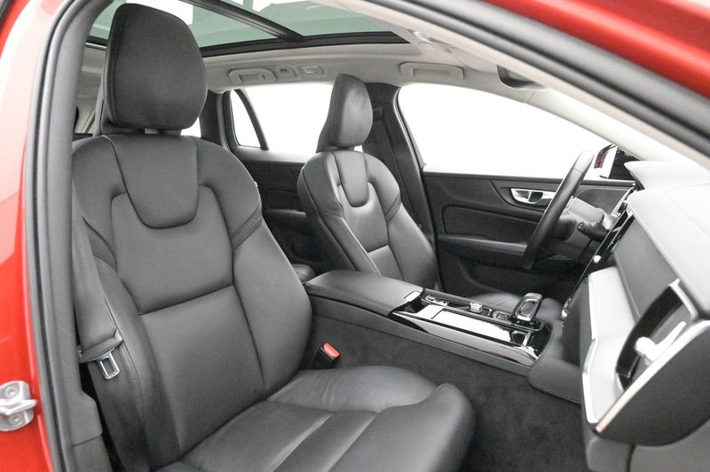 Volvo V60 bild 13