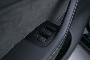 Tesla Model Y bild 10