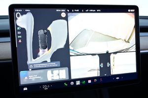 Tesla Model Y bild 21