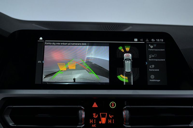 BMW 330 bild 17