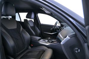 BMW 330 bild 15