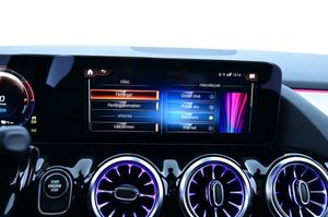 Mercedes GLA250 bild 19