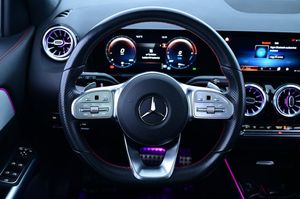 Mercedes GLA250 bild 7