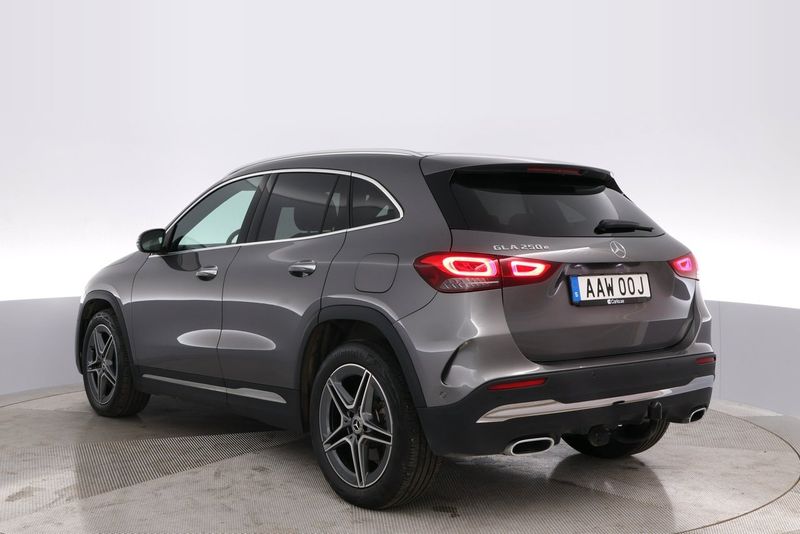 Mercedes GLA250 bild 4