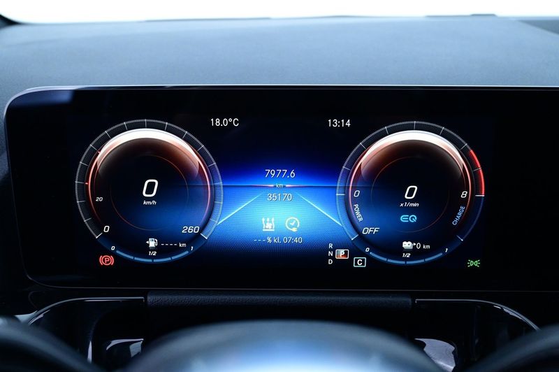 Mercedes GLA250 bild 9