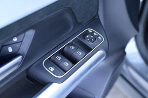 Mercedes GLA250 bild 12