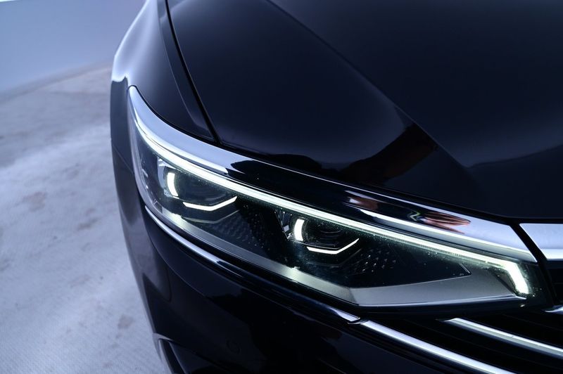 Volkswagen Passat bild 26