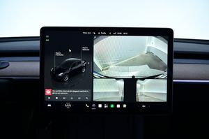 Tesla Model Y bild 17