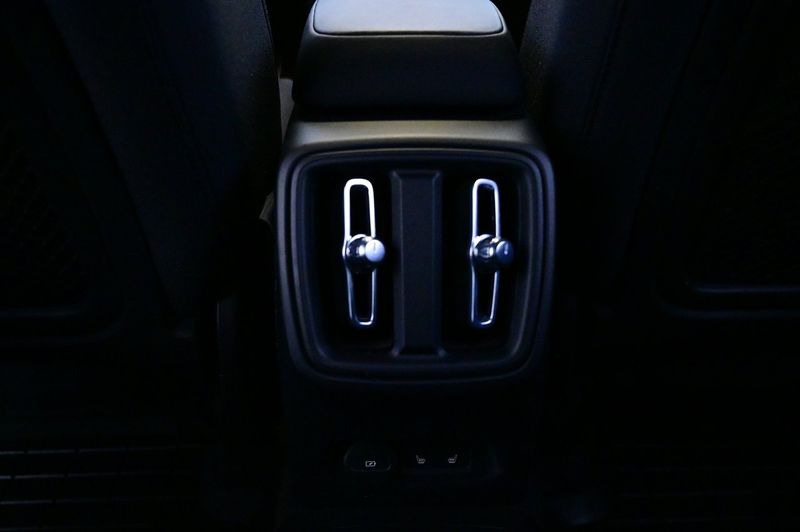 Volvo XC40 bild 24
