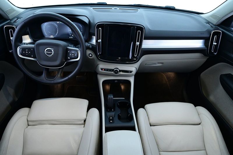 Volvo XC40 bild 6