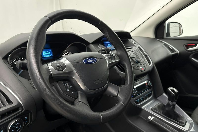 Ford Focus bild 12