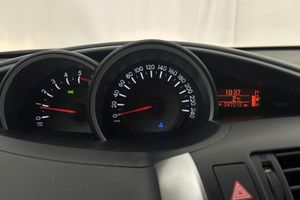 Toyota Verso bild 12