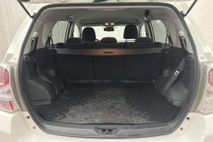 Toyota Verso bild 10