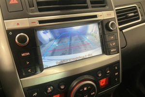 Toyota Verso bild 13