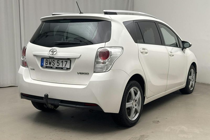 Toyota Verso bild 3