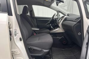 Toyota Verso bild 7