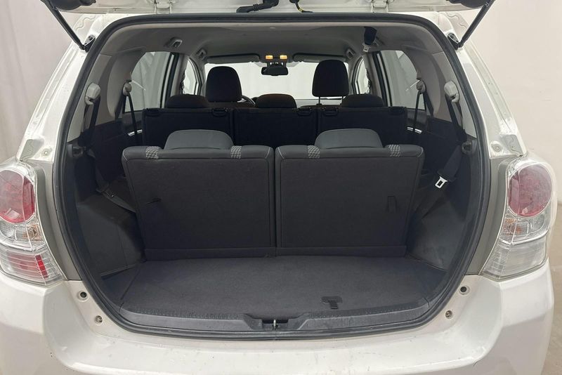 Toyota Verso bild 11
