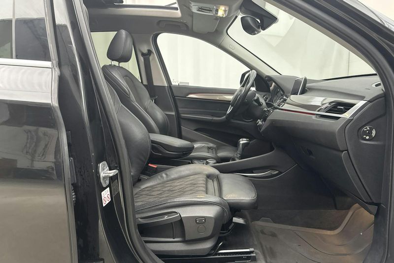 BMW X1 bild 7