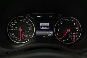 Mercedes B180 bild 10