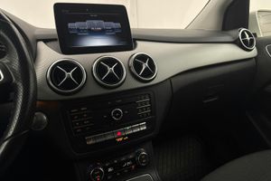 Mercedes B180 bild 13