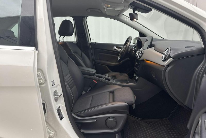 Mercedes B180 bild 7