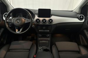 Mercedes B180 bild 6