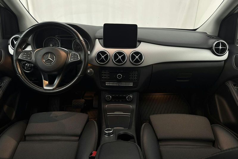 Mercedes B180 bild 6