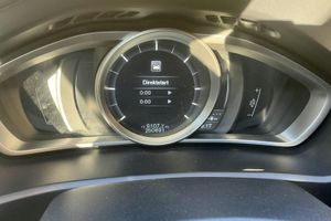 Volvo V40 bild 11