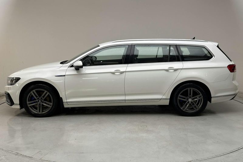 Volkswagen Passat bild 2