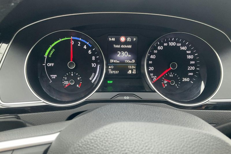 Volkswagen Passat bild 10