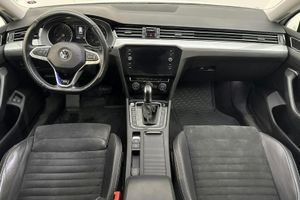 Volkswagen Passat bild 6
