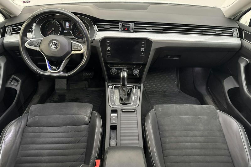 Volkswagen Passat bild 6