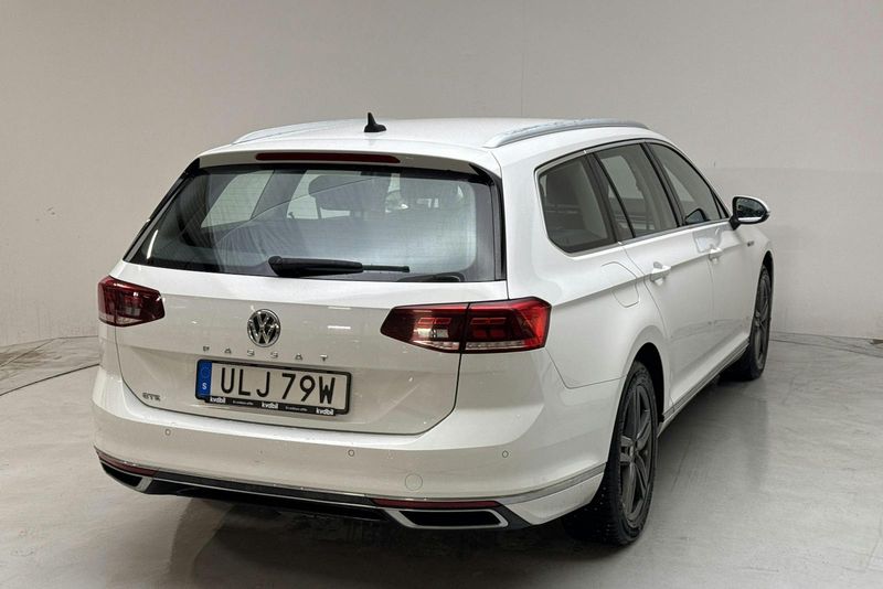 Volkswagen Passat bild 3