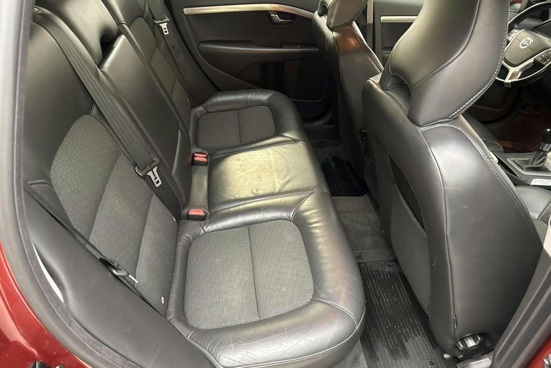 Volvo V70 bild 8