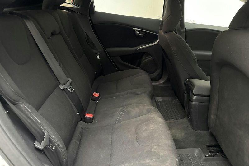 Volvo V40 bild 8
