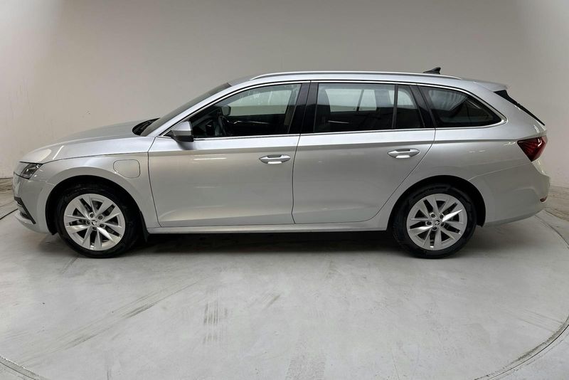 Skoda Octavia bild 2