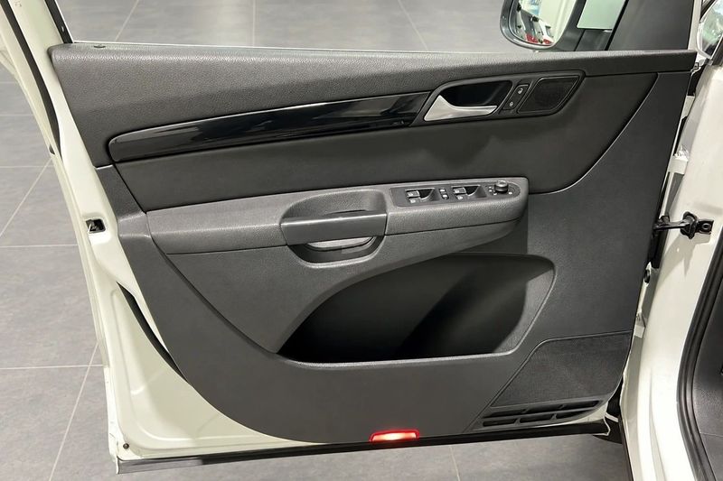 Volkswagen Sharan bild 8