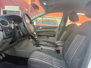 Ford Focus bild 9